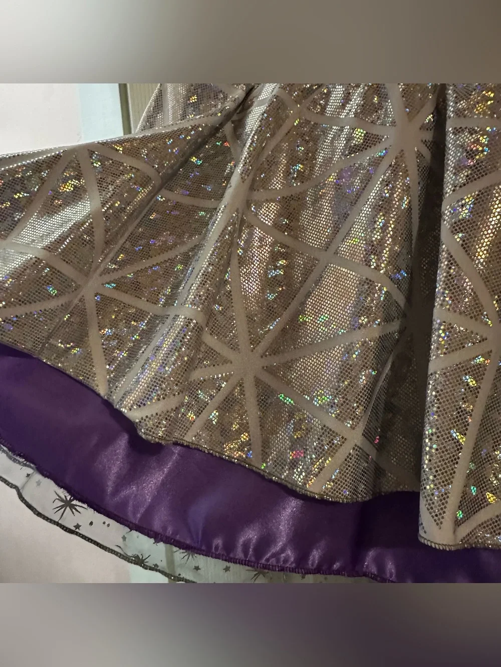 Spaceship Earth iGlow Running Skirt Small - Picture 2 of 6